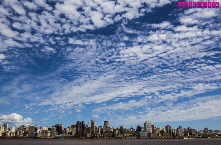 Porto Alegre vista do Rio Guaíba