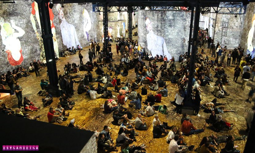 atelier-des-lumieres-paris-klimt-projecao-2