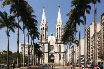 passeios-centro-historico-de-sao-paulo-praca-da-se